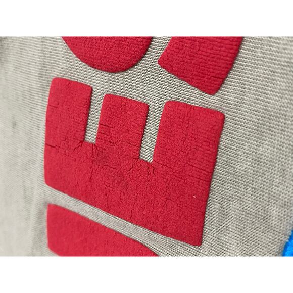 Vintage Guess Originals Small T shirt Spellout Triangle Mens 22x27 - Picture 9 of 11